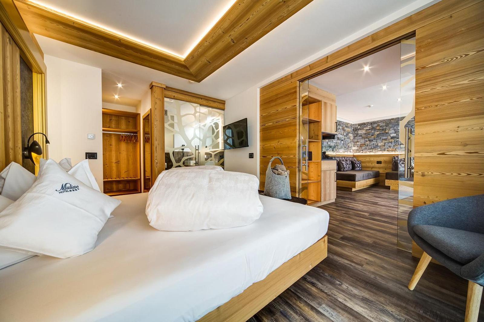 Hotel Muliac Selva di Val Gardena Luaran gambar